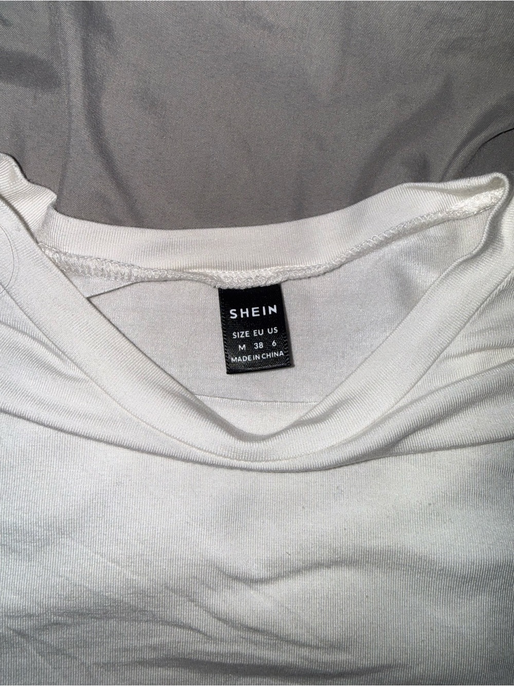 SHEIN - Picture 2 of 2